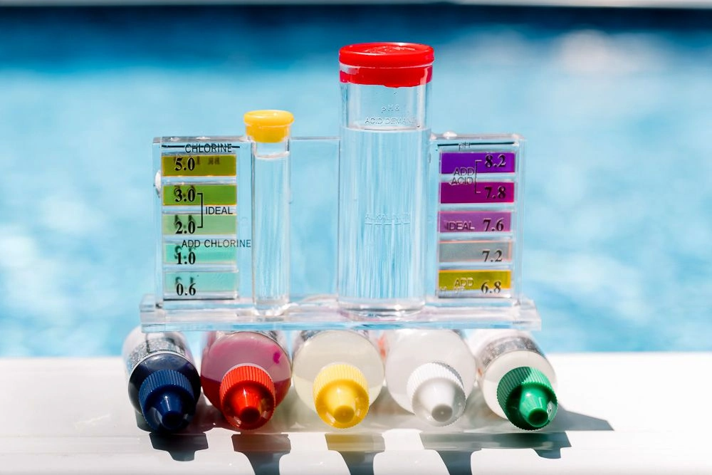 testing pool water chemistry